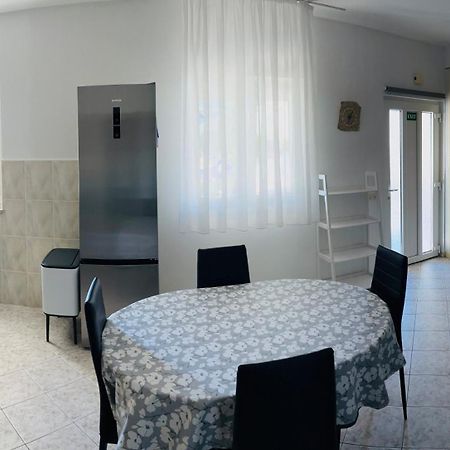 Apartman Karmen Trogir Luaran gambar