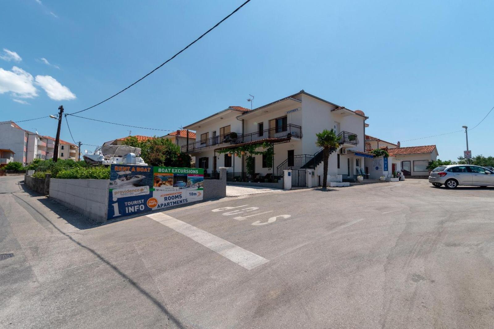 Apartman Karmen Trogir Luaran gambar